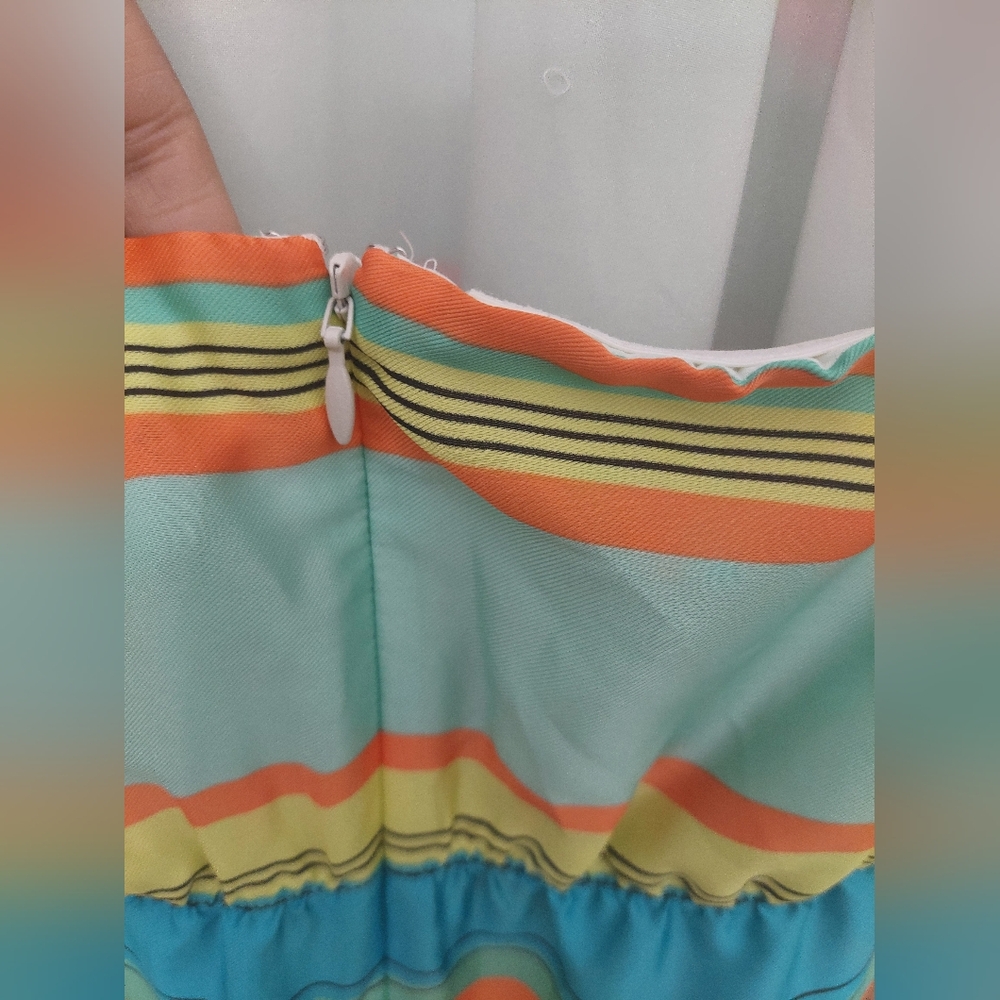 Ann Taylor Multicolor Striped MAXI Dress Size 6 NEW - Picture 4 of 5
